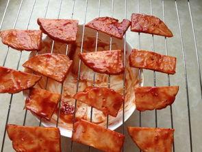 火腿的做法视频,从选材到成品，一招掌握美味秘诀